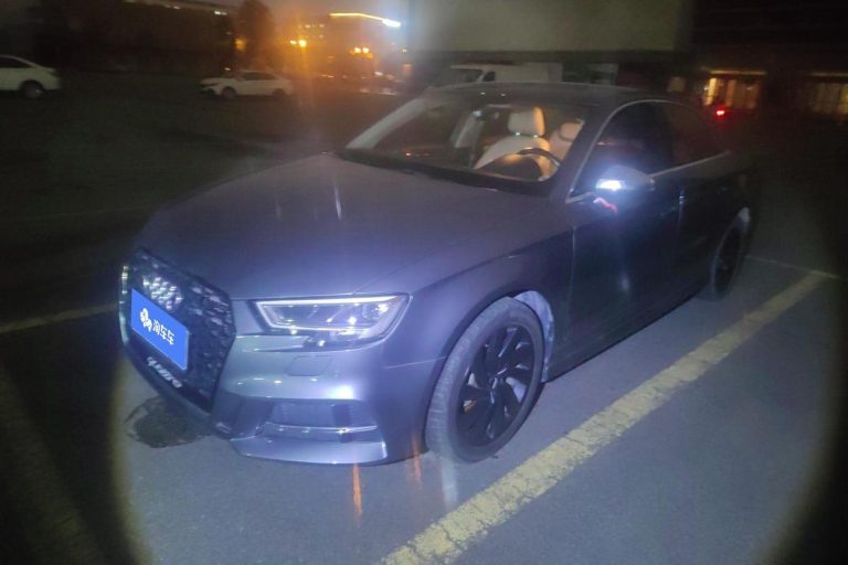 Audi A3 Limousine 35 TFSI 2019 года