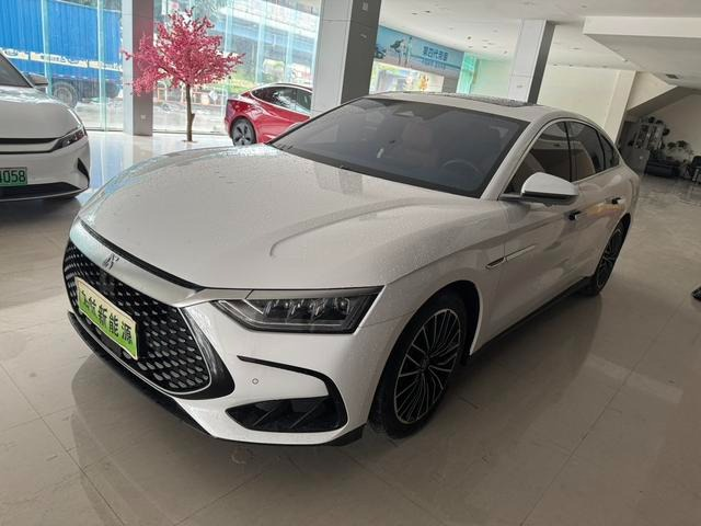 Хан DM 2022 DM-i 121KM