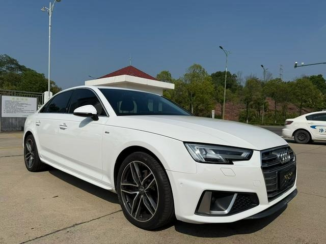 Audi A4L 2019 40 TFSI
