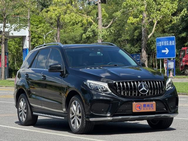 Mercedes-Benz GLE 320 4MATIC 2017 года