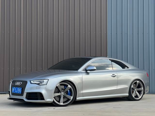 Audi RS 5 2012 Coupe