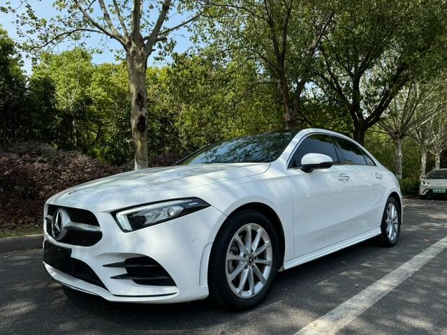 2021 Mercedes-Benz A-Class A 200 L