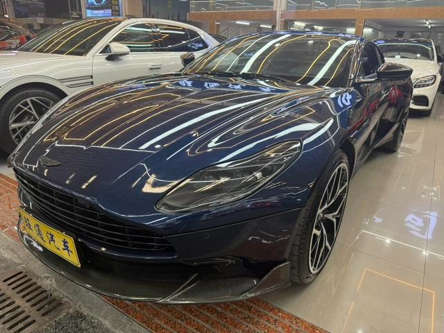 Aston Martin DB11 2022 4.0T V8 Coup