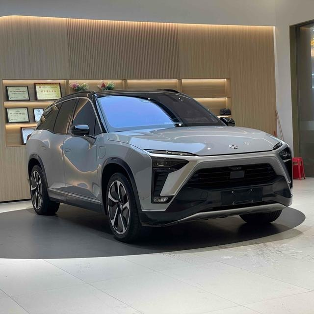 NIO ES8 2020 Model 485KM Base Edition